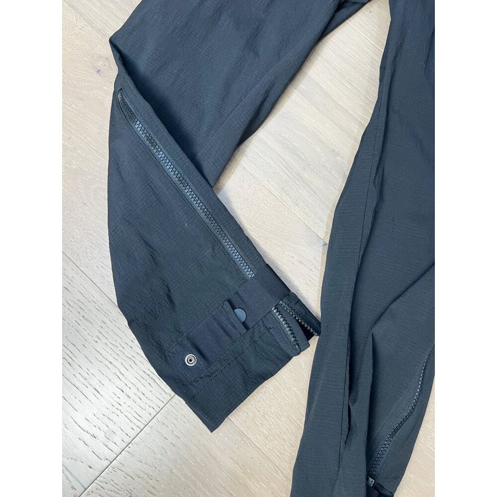 ATHLETA Trekkie Belted Pant Size 2P Black Stretch Hiking Climbing  UPF 50 - Picture 5 of 9